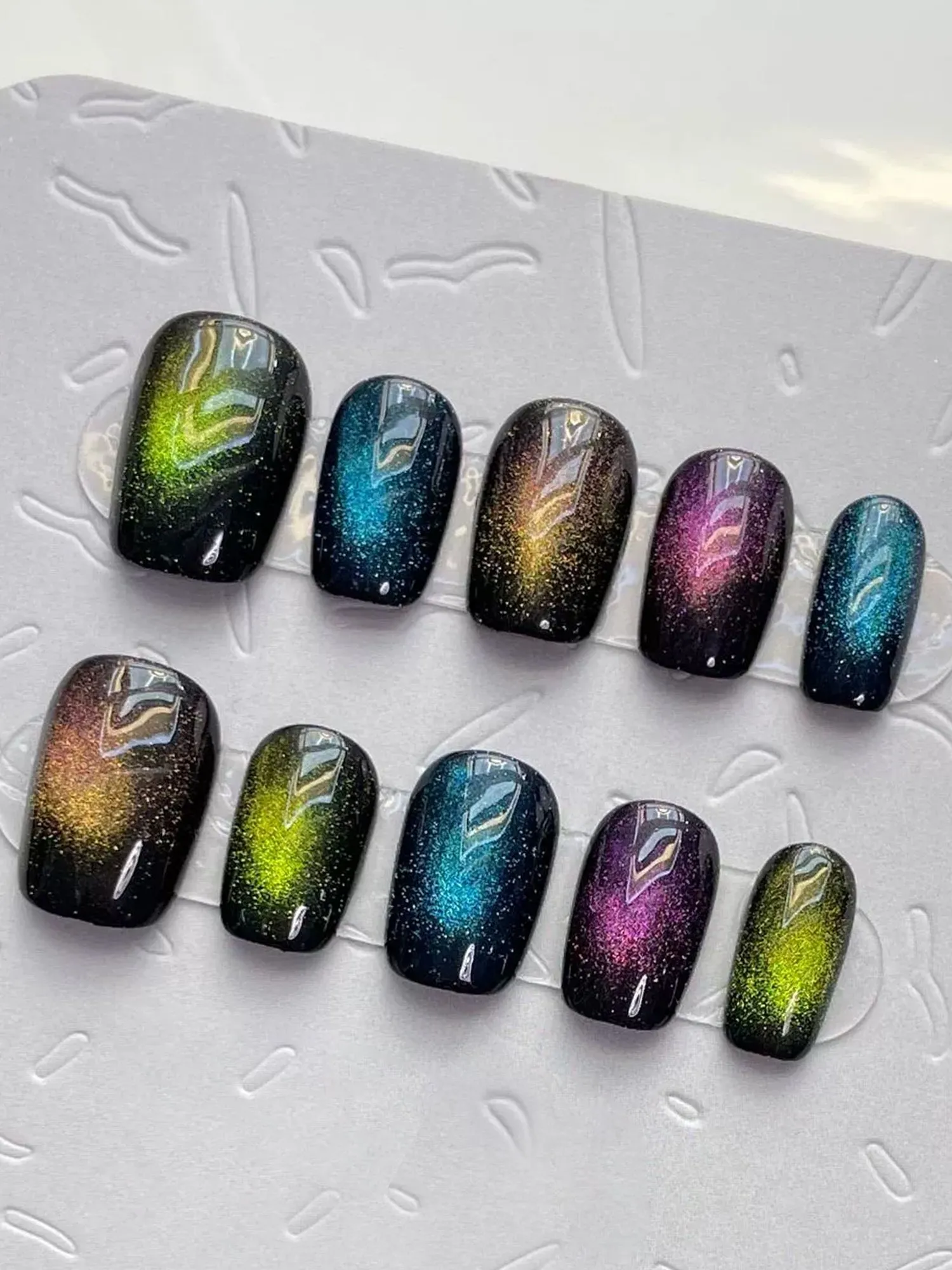Galaxy Cat-Eye Press-On Nails PN018